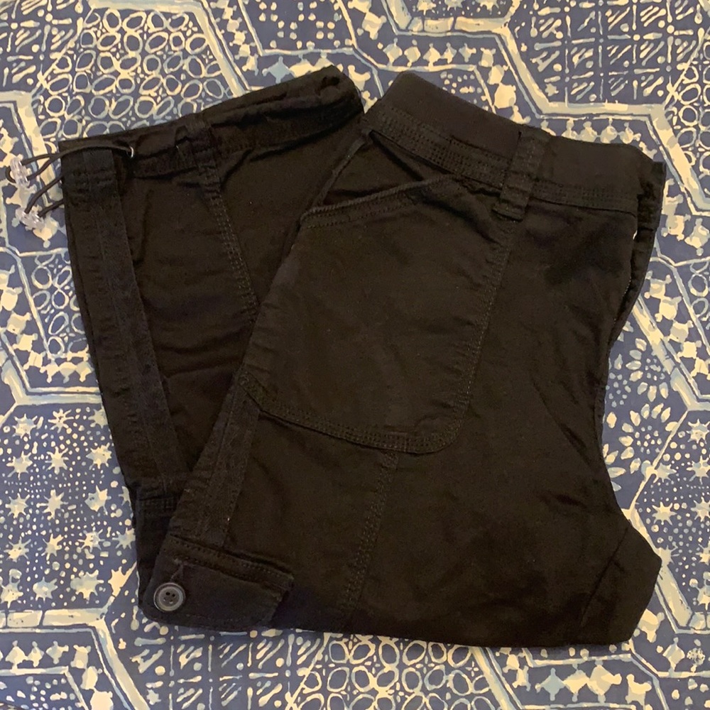 Black Style & Co Cargo Capri Cotton Shorts, Size 8P